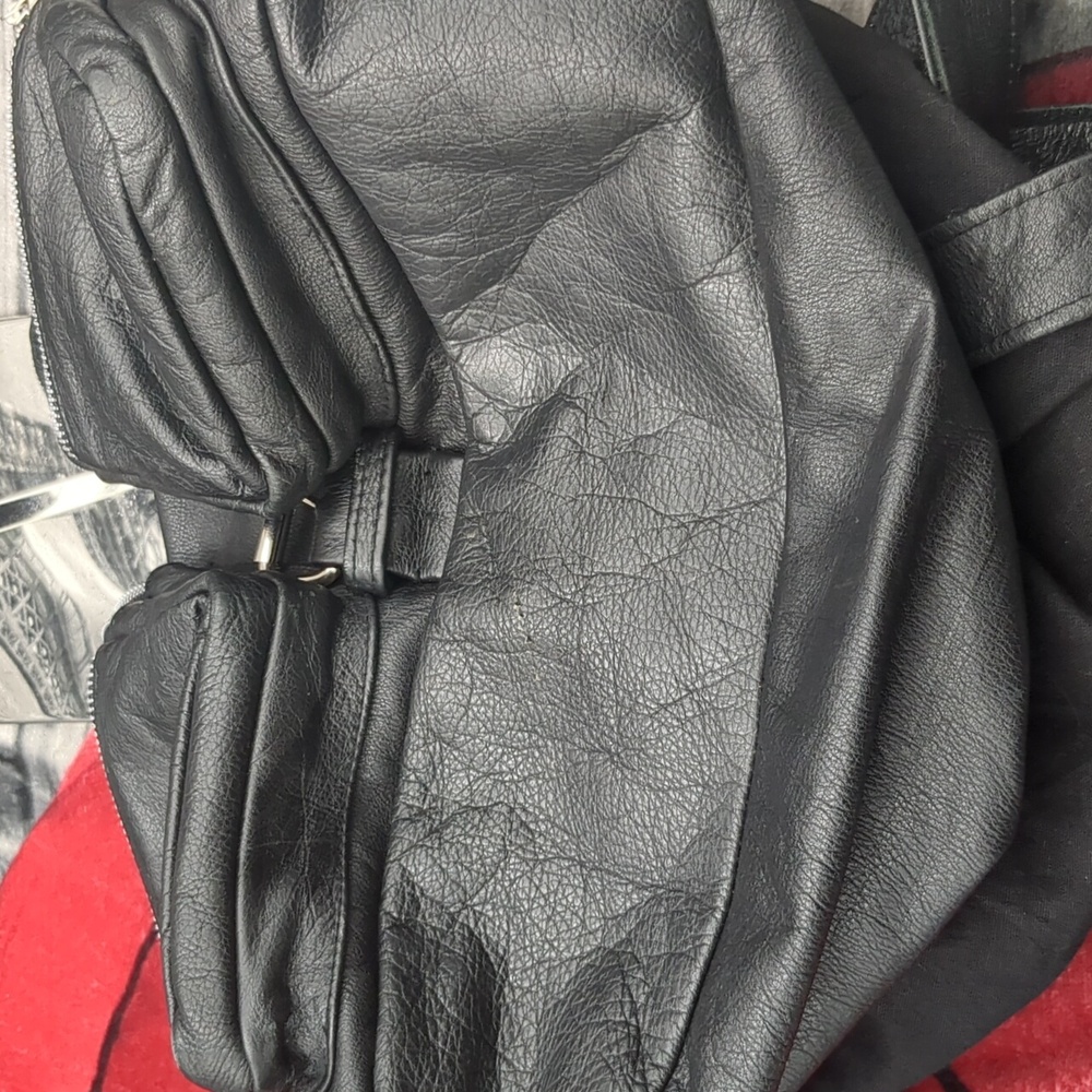 Pele Che Coco Black Leather Bag - Picture 12 of 14